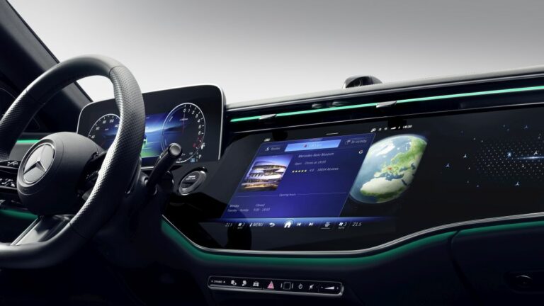 Mercedes-Benz con Google per una nuova esperienza di navigazione
