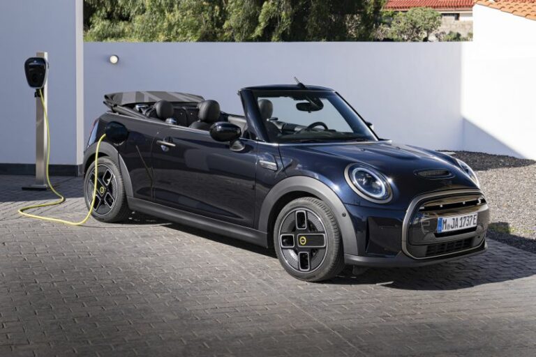 Mini, cerchi in lega alluminio riciclato per Cooper SE Cabrio