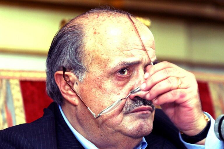 Costanzo, camera ardente in Campidoglio. Lunedì i funerali