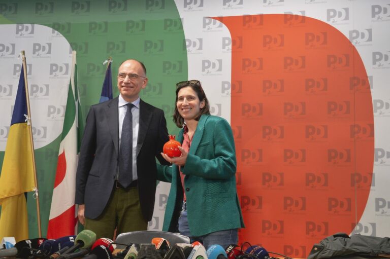 Pd, passaggio di consegne Letta-Schlein “Aprire subito il tesseramento”