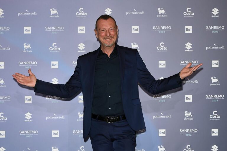 A Sanremo in attesa delle canzoni, non mancano le polemiche