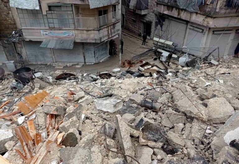 Terremoto tra Turchia e Siria, oltre 5 mila morti. Un italiano disperso