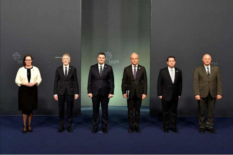 Migration, MED5 insisting on “permanent and mandatory EU solidarity”