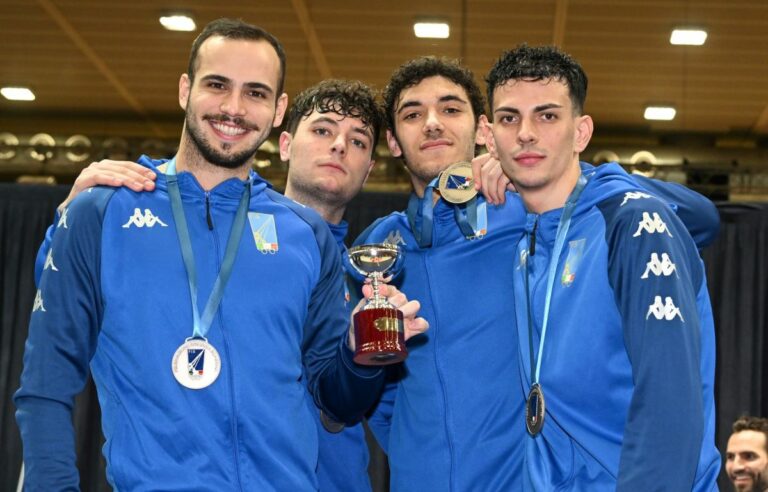 Gli azzurri della sciabola argento a squadre a Padova