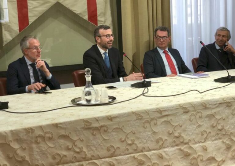 Enogastronomia, il 4 aprile le eccellenze senesi a Vinitaly