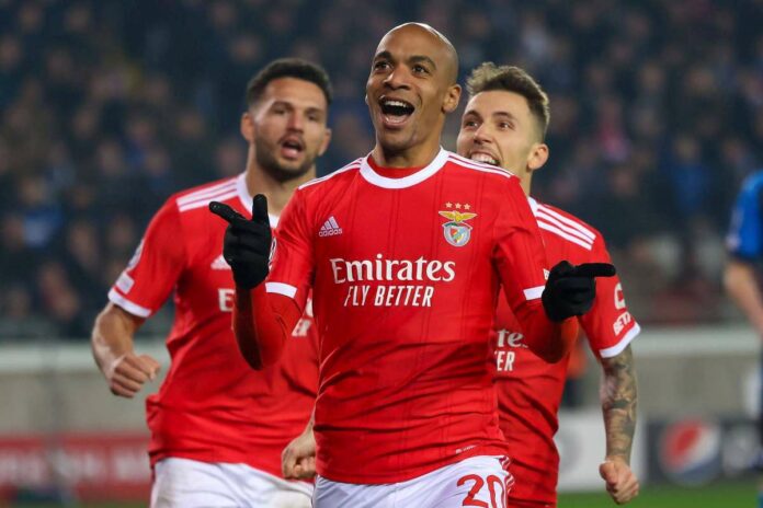 Brgge, 15.02.2023, xjfx Champions League 2022/2023 FC Brgge - S.L.Benfica v.l., Goncalo Ramos (S.L.Benfica), Joao Mari