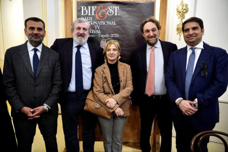 Presentato il Bif&st2023, Emiliano “Puglia terra di accoglienza”