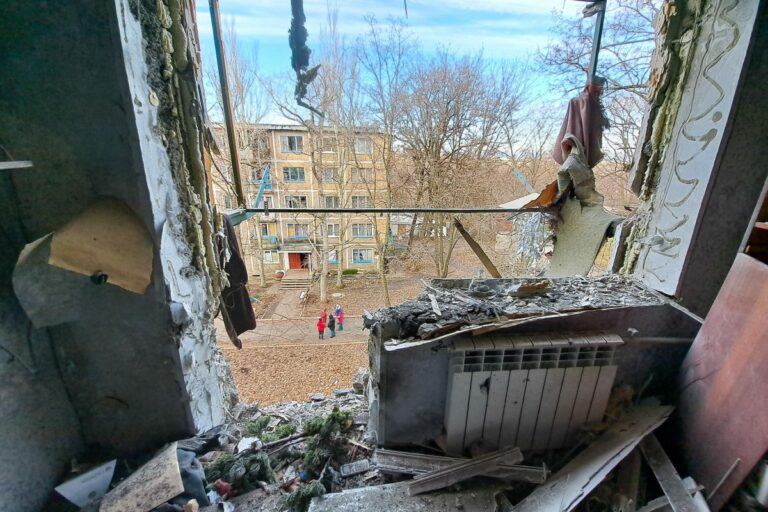 Ucraina, le forze russe prendono il controllo della parte est di Bakhmut