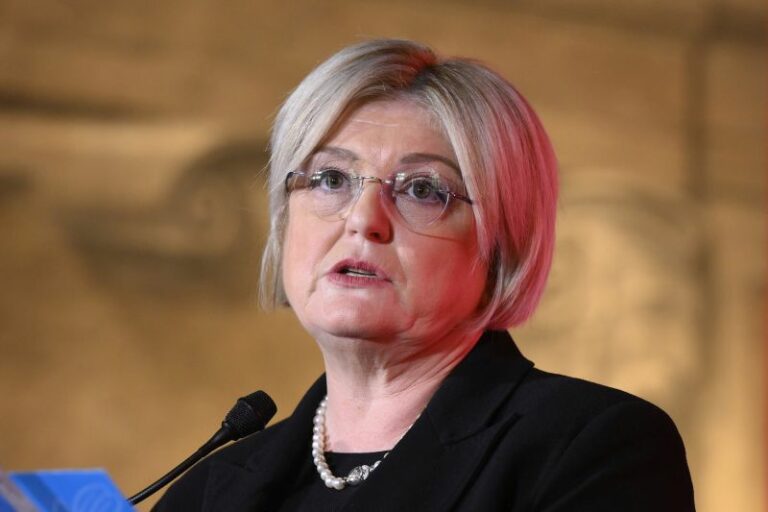 Ddl anziani, Calderone “Misura straordinaria”