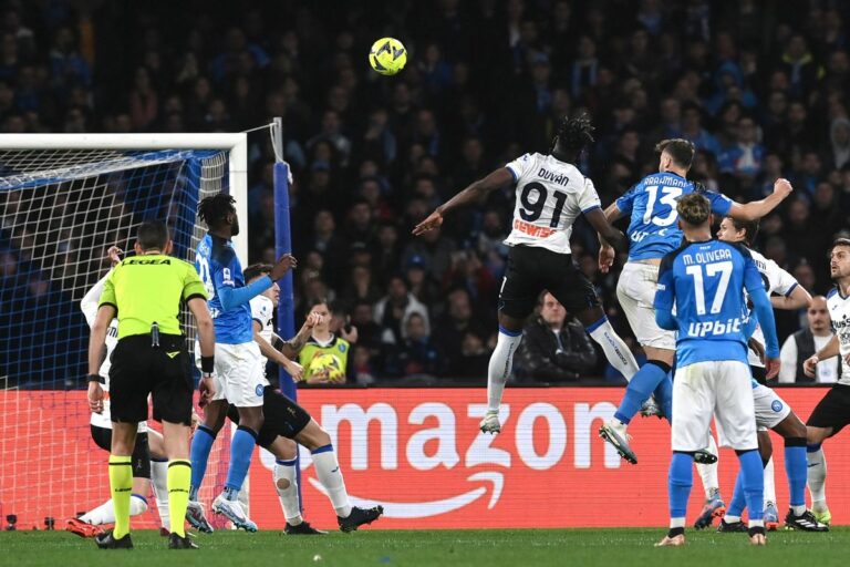 Il Napoli batte l’Atalanta e riprende la marcia scudetto