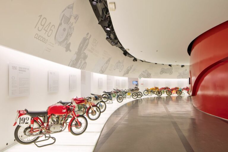 Ducati Borgo Panigale Experience, Nuovi tour e collaborazioni