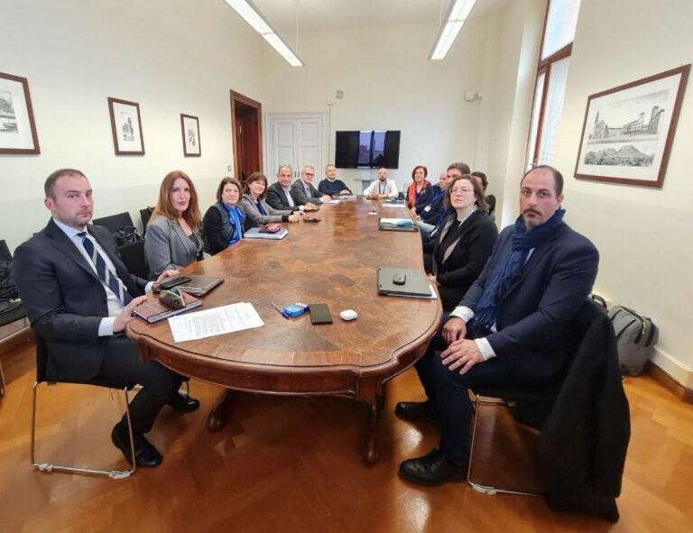 Akzo Nobel, accordo per salvaguardia produzione e posti di lavoro