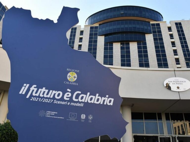 Calabria, istituzionalizzati per la prima volta i gruppi folkloristici