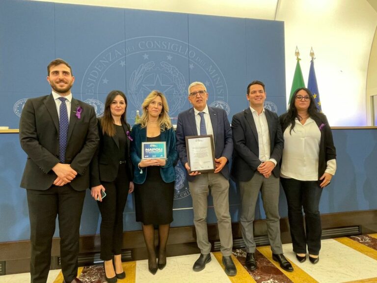 Napoli città italiana dei giovani 2023