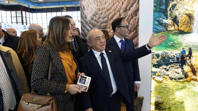 Chessa “Fiere fondamentali per promozione del turismo della regione”