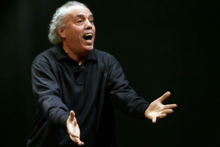 Milano, “Mistero buffo” di Dario Fo torna dopo 30 anni al Lirico