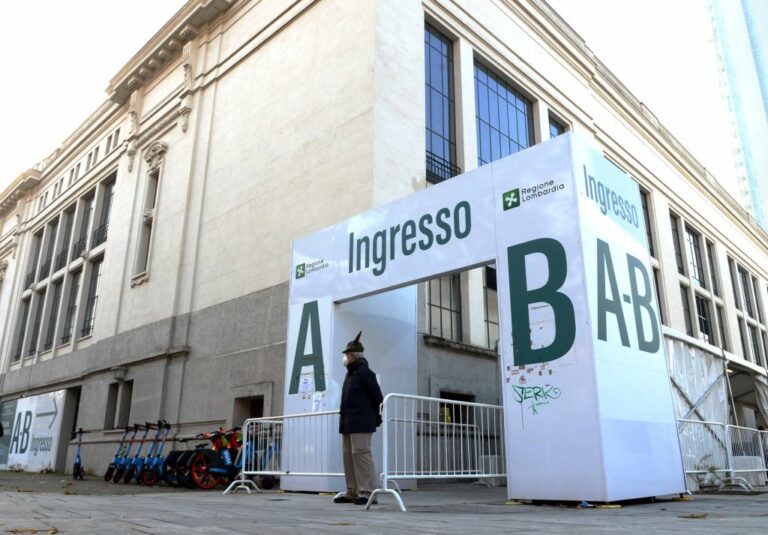 Covid, nell’ultima settimana 23.730 nuovi casi e 212 decessi