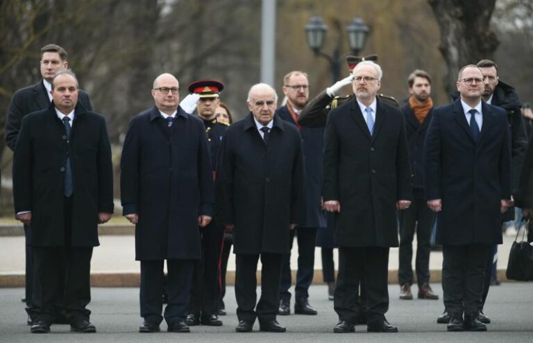 Malta, Vella in Lettonia. Focus su guerra in Ucraina e immigrazione