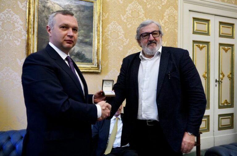 Puglia, Emiliano incontra l’ambasciatore d’Ucraina in Italia