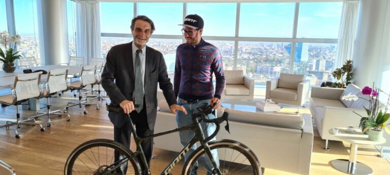 Lombardia, Fontana incontra Franzese. Da San Francisco a Miami in bici