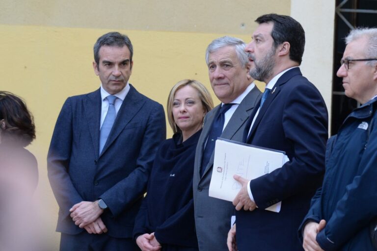 Cdm a Cutro, via libera al Decreto Immigrazione