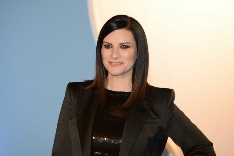 Laura Pausini, esce il nuovo singolo “Un buon inizio”