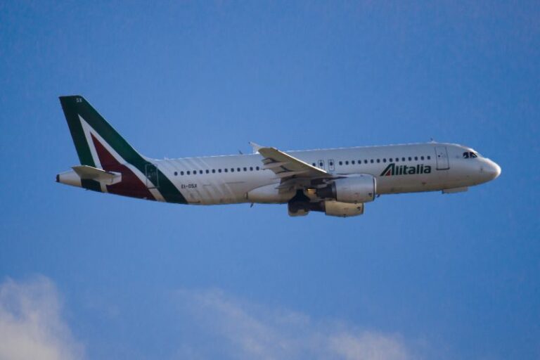 Ue “Governo recuperi 400 milioni da Alitalia, non da Ita Airways”