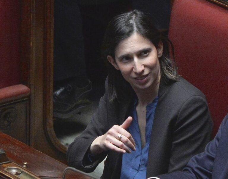 Pd, Elly Schlein proclamata segretaria “E’ una nuova primavera”