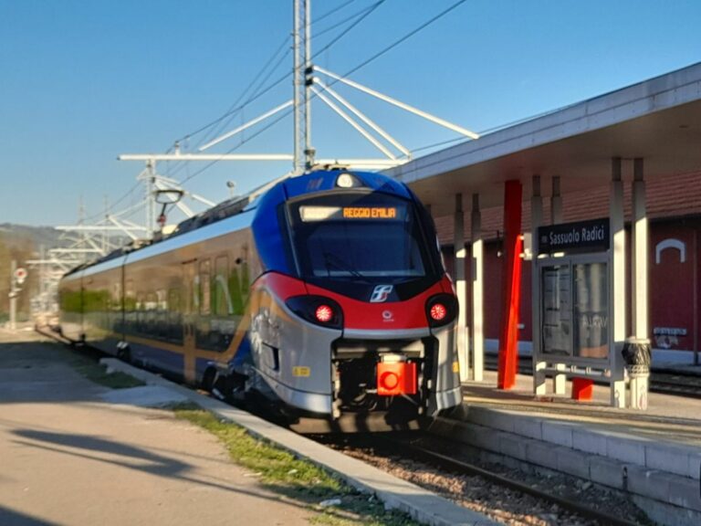 Da oggi solo treni elettrici sulla Reggio Emilia-Sassuolo