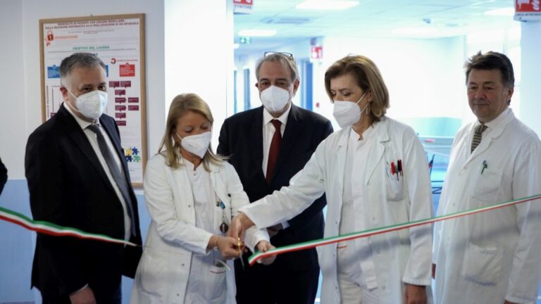 Sanità, Rocca inaugura Unità Spinale e “Casa Agevole” del Cto Alesini