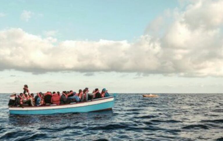 500 migrants left abandoned in high seas in Maltàs SAR region