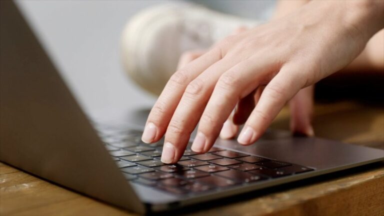 Dolore alla mano, artrosi e tunnel carpale le cause più frequenti