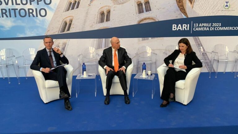 Incontro Abi a Bari sulle priorità del terrirorio pugliese