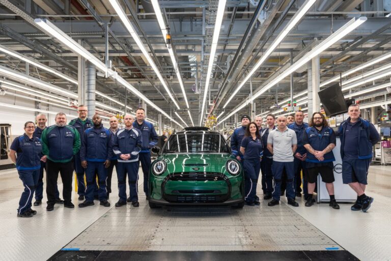 Mini 3 porte festeggia la produzione del milionesimo esemplare