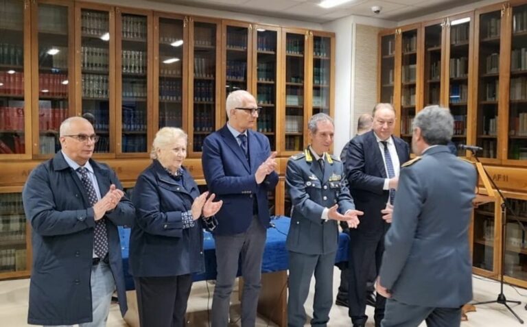 In Consiglio Campania cerimonia anniversario uccisione Delcogliano