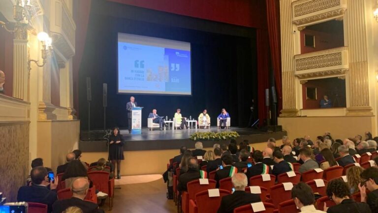 Tour Bankitalia al via da Bari, Visco “Spesso nostri compiti ignorati”
