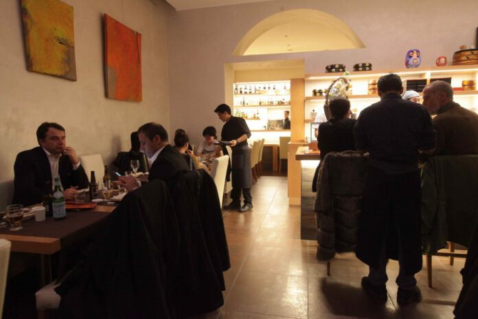 Ristorante Yuzu in via Lazzaro Papi 2