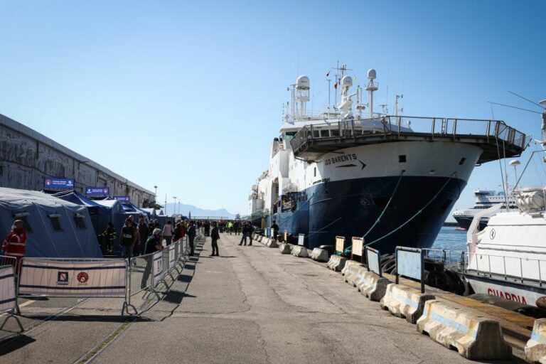 336 migrants rescued in Maltàs SAR region to disembark in La Spezia