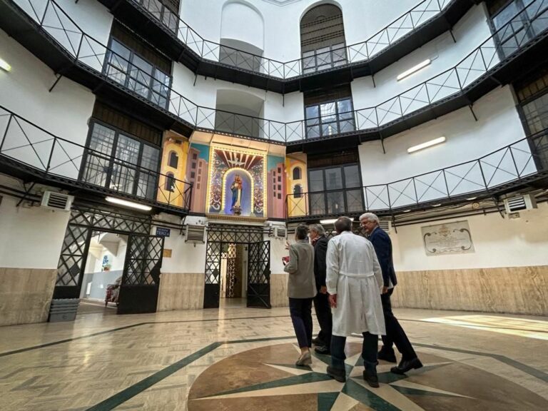 Rocca in visita al carcere di Regina Coeli “Serve più umanità”