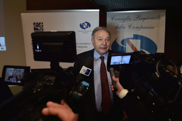 Campania, riconoscimento Regione a stilista Margherita Mazzei