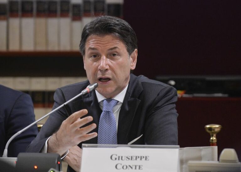 Riforme, Conte “Raccomandiamo una commissione parlamentare ad hoc”