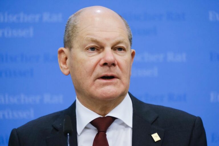 Scholz “L’Ue dev’essere più ampia, riformata e aperta al futuro”