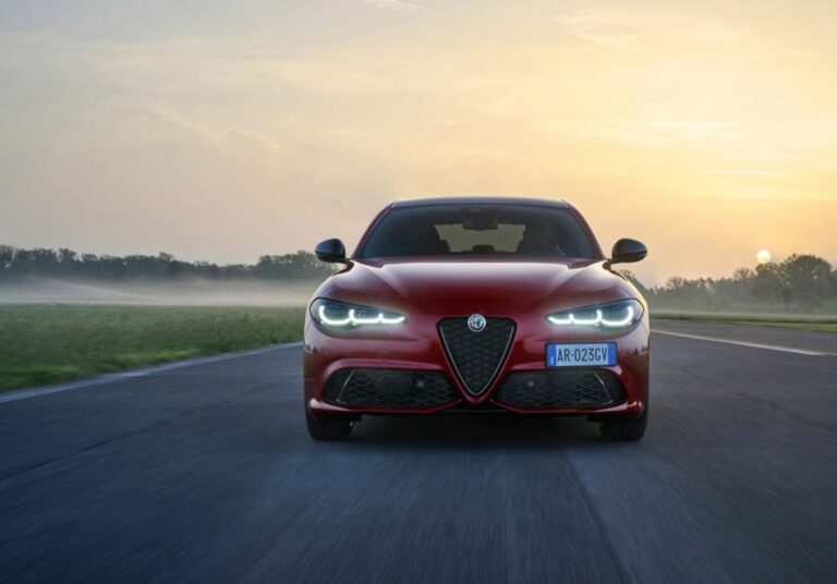 Alfa Romeo si conferma il brand premium con la maggiore crescita