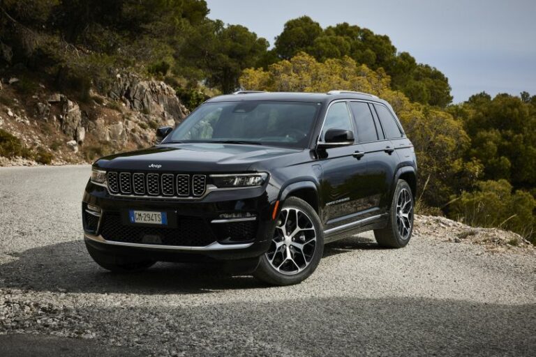 Nuova Jeep Grand Cherokee, più prestazioni e funzionalità