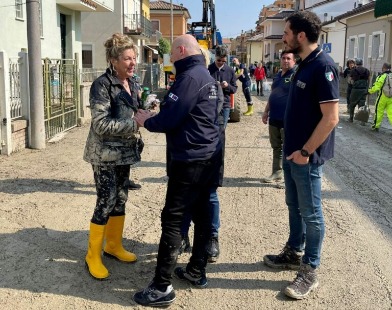 Sopralluogo di Bonaccini nel Cesenate “Ricostruiremo tutto”