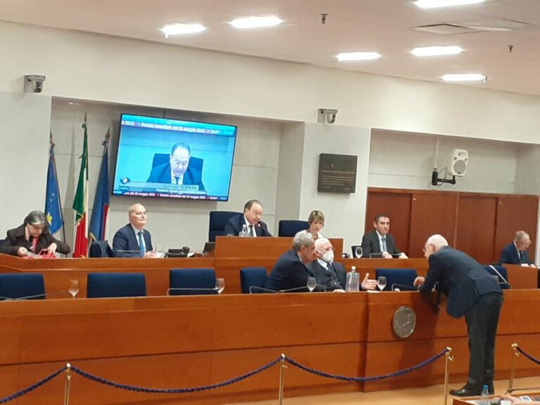 Le decisioni del Consiglio regionale della Campania