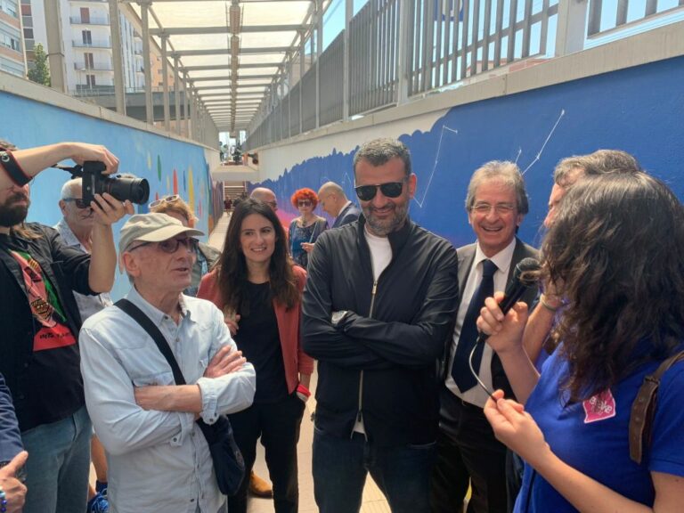 Rfi, inaugurato il sottopasso Marconi a Bari con murales di Retake
