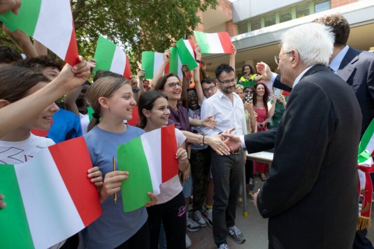 Maltempo Emilia Romagna, si conclude a Faenza la visita di Mattarella