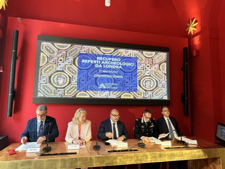 L’Italia si riappropria di 821 reperti storici trafugati