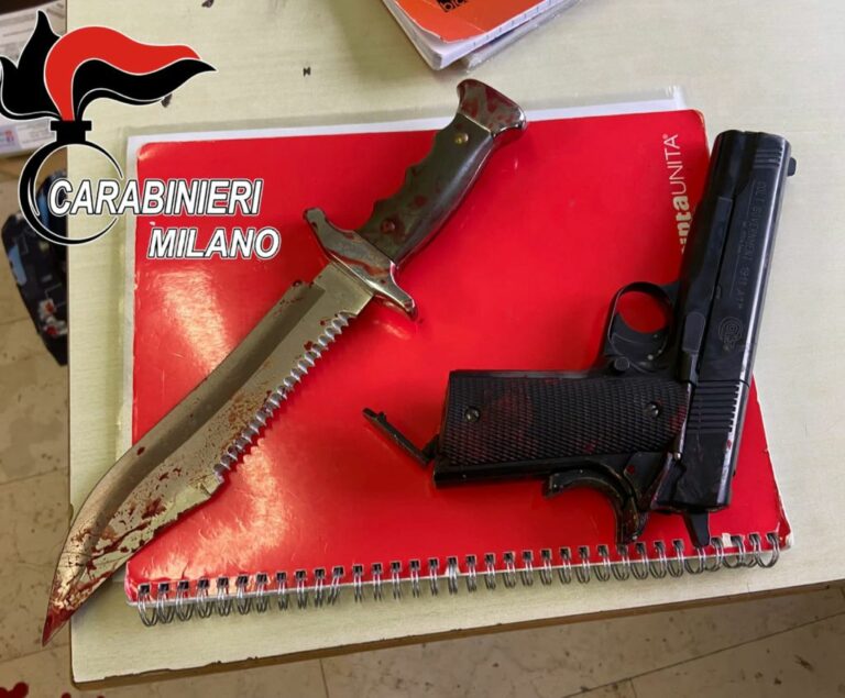 Studente ferisce professoressa a scuola nel milanese
